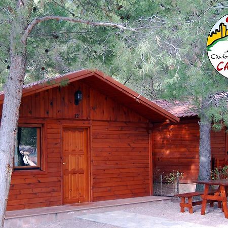 Camping-Bungalows Ciudad De Albarracin Ngoại thất bức ảnh